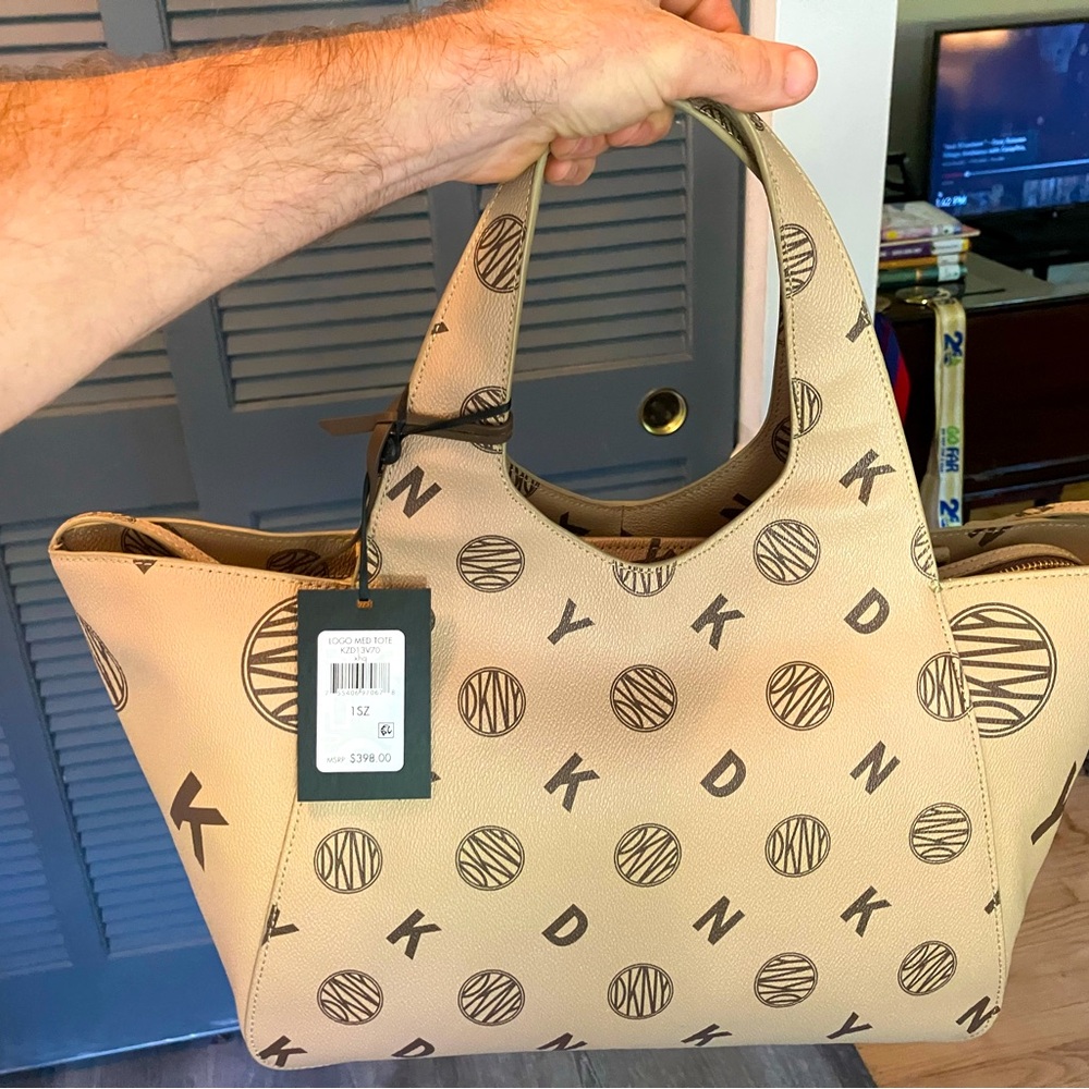 Brand new DKNY medium tote